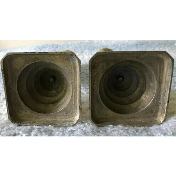 READ * 2 Silver Shiny Metal Candle Holders Set Elegant Classy Vintage Candelabra - Picture 5 of 5